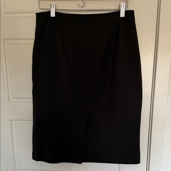Classic Black Pencil Skirt with Side Ruffle - Picture 2 of 3